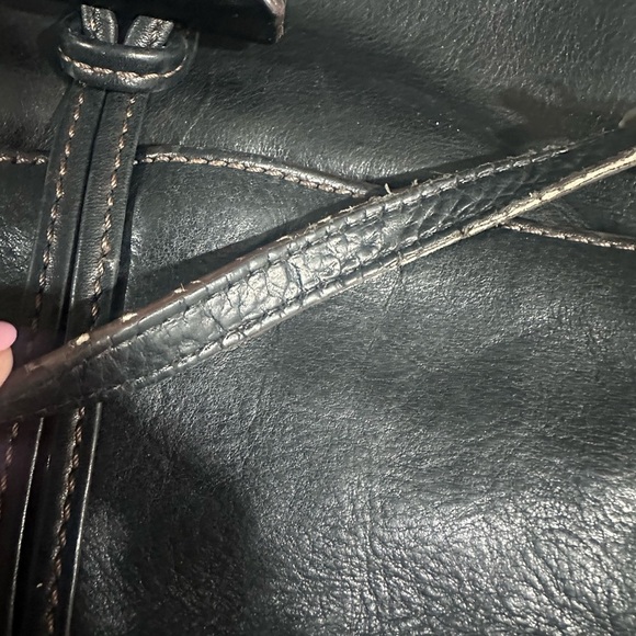 Vintage DOONEY & BOURKE Florentine Medium Toggle Crossbody bag purse Black - Picture 9 of 9